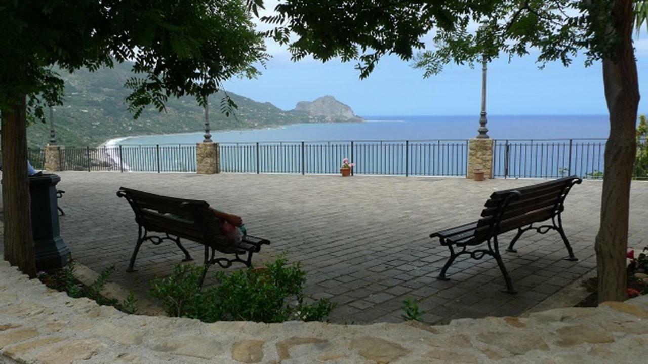 Apartamento Casagioia Cefalú Exterior foto